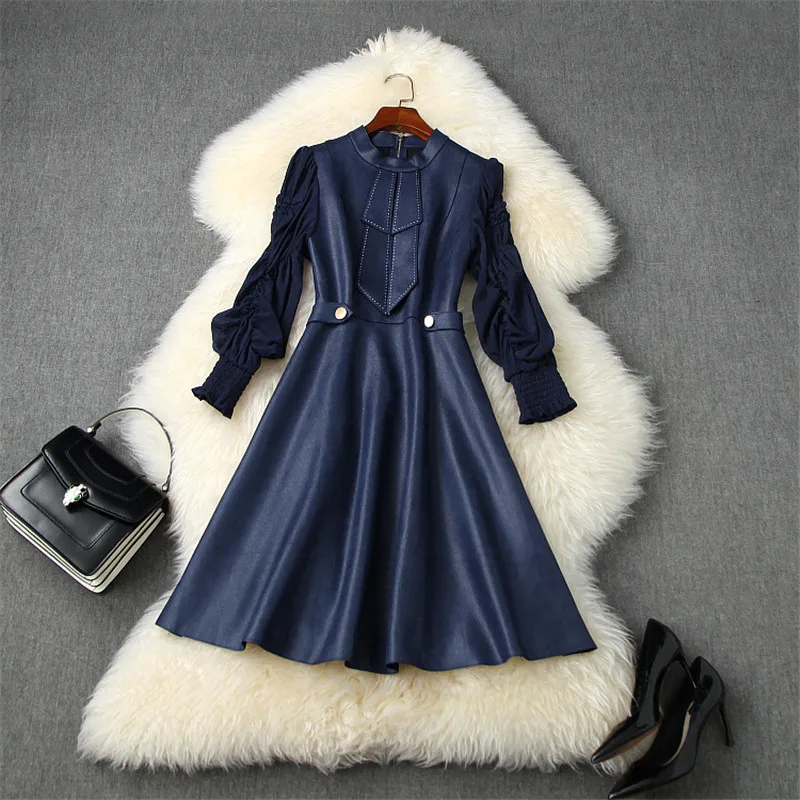 Женское Замшевое платье с бантом модельное элегантное дизайнерское рукавами