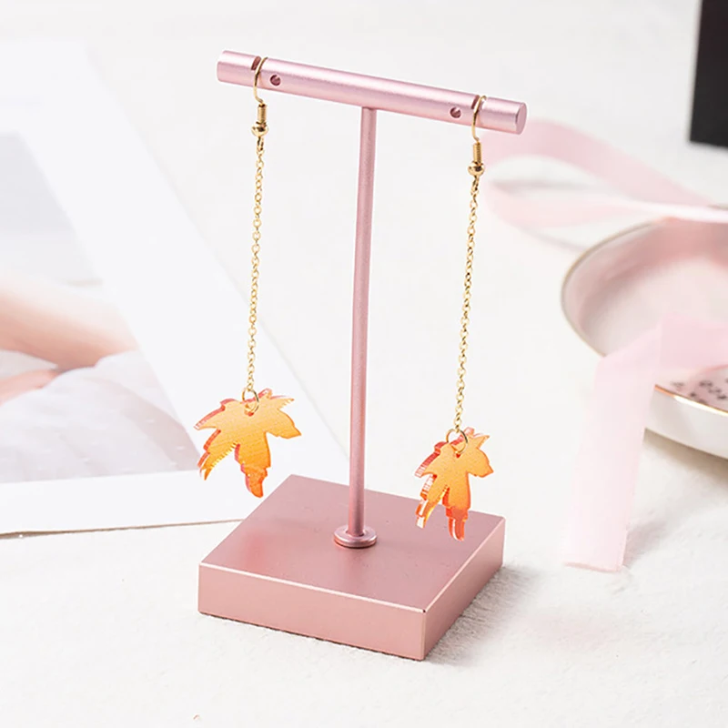 

Simple Maple Leaves Drop Trendy Pearl Earrings Personality Dangle Earrings
