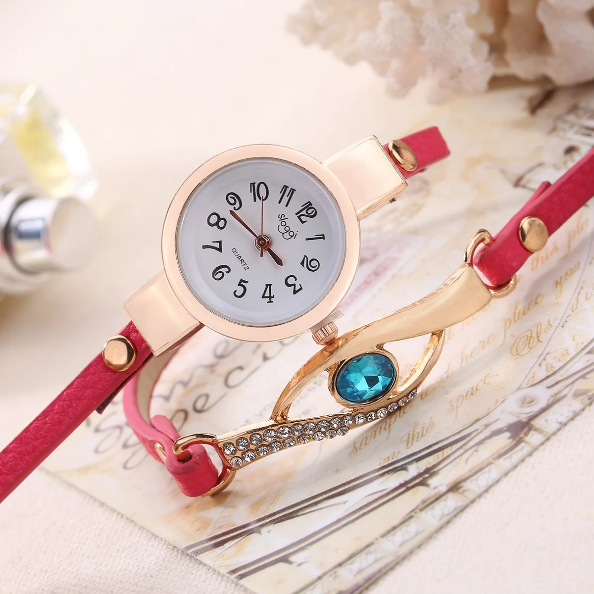 Часы браслет женская модная цепочка из сплава золотые женские повседневные