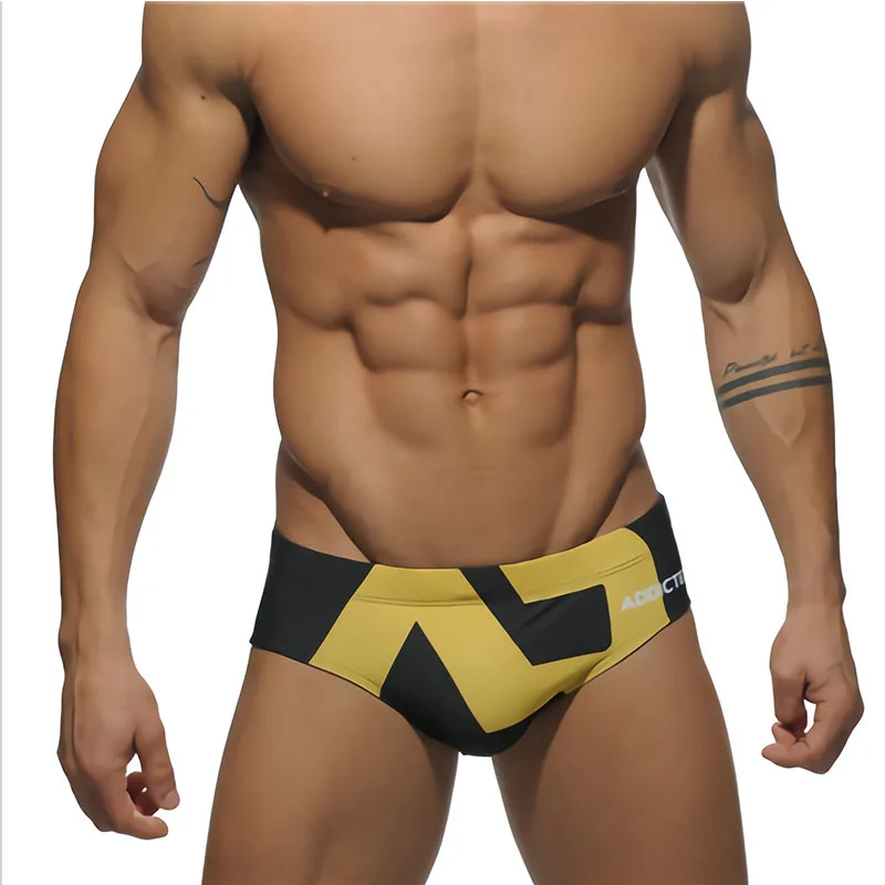 

Mens Swim Briefs Sexy Short Sport Homme Men's Low Waist Swimsuit Shorts Breathable Trunks Fashion Gay Men Swimwear Summer 2021