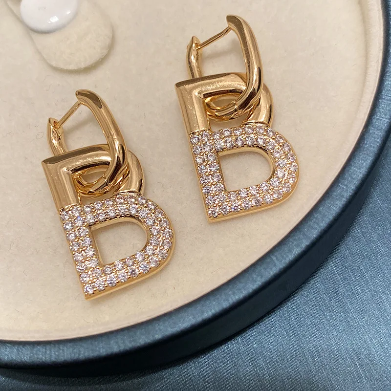 

2 Use Simple metal B letter round charm pendant drop earrings gold plated brief half cz crystal stone dangle earrings for women