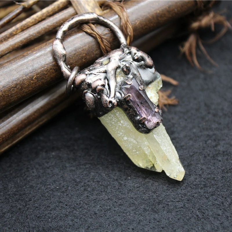 

Natural Irregular Green Yellow Crystal Quartz Pillar Stick Necklace Pendants Soldered Paved Vintage BOHO Healing Stone Charms