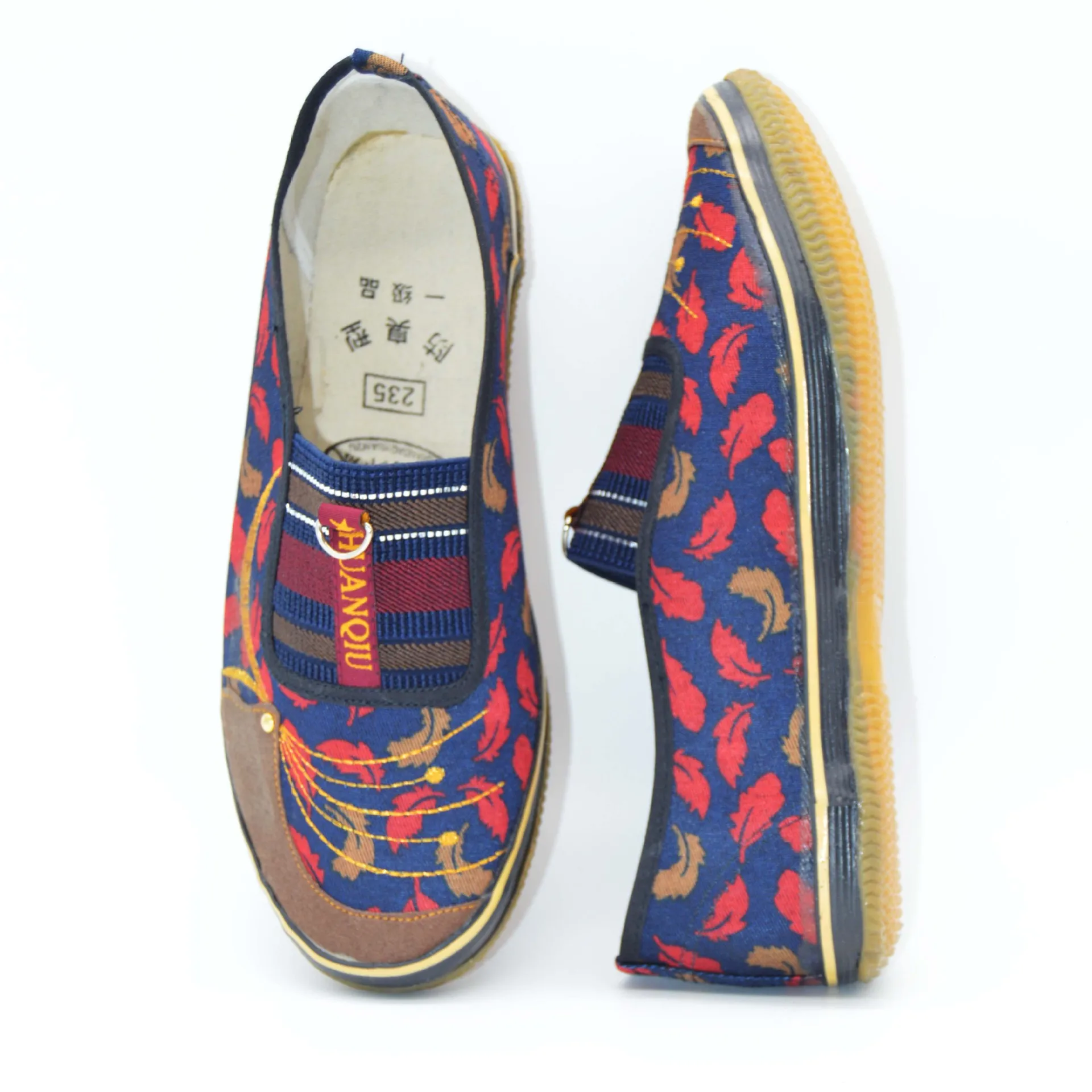 

2021 old Beijing comfortable leaf cloth shoes dance middle-aged female mother single shoes