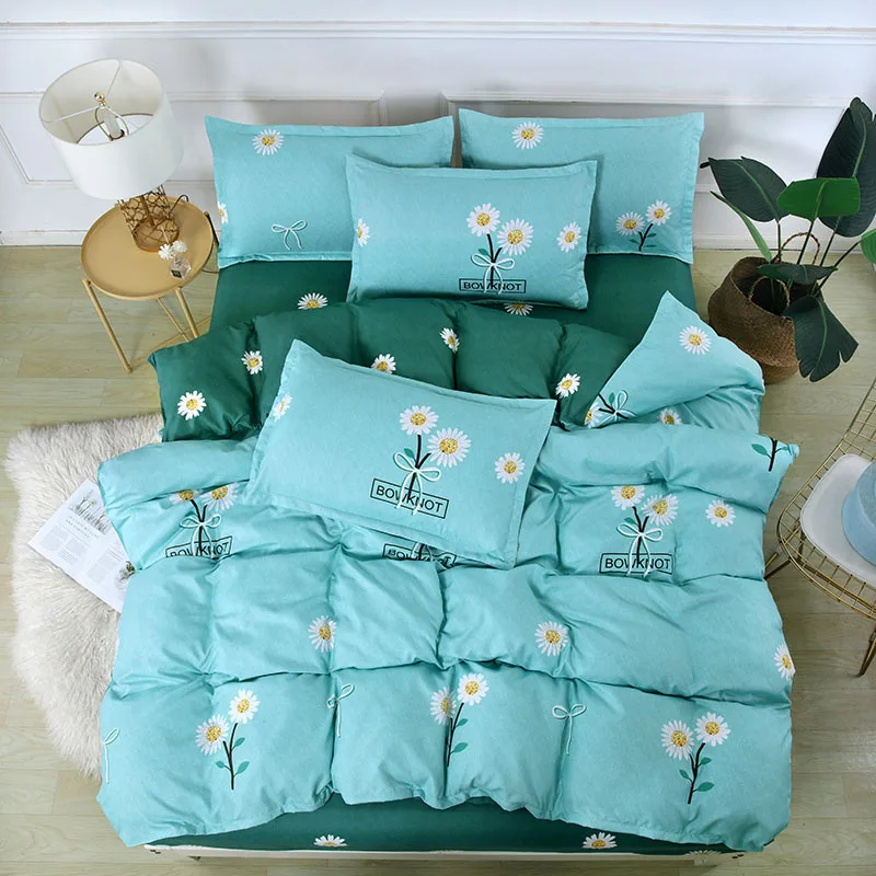 Комплект постельного белья из мягкого полиэстера с простыней|Пододеяльник