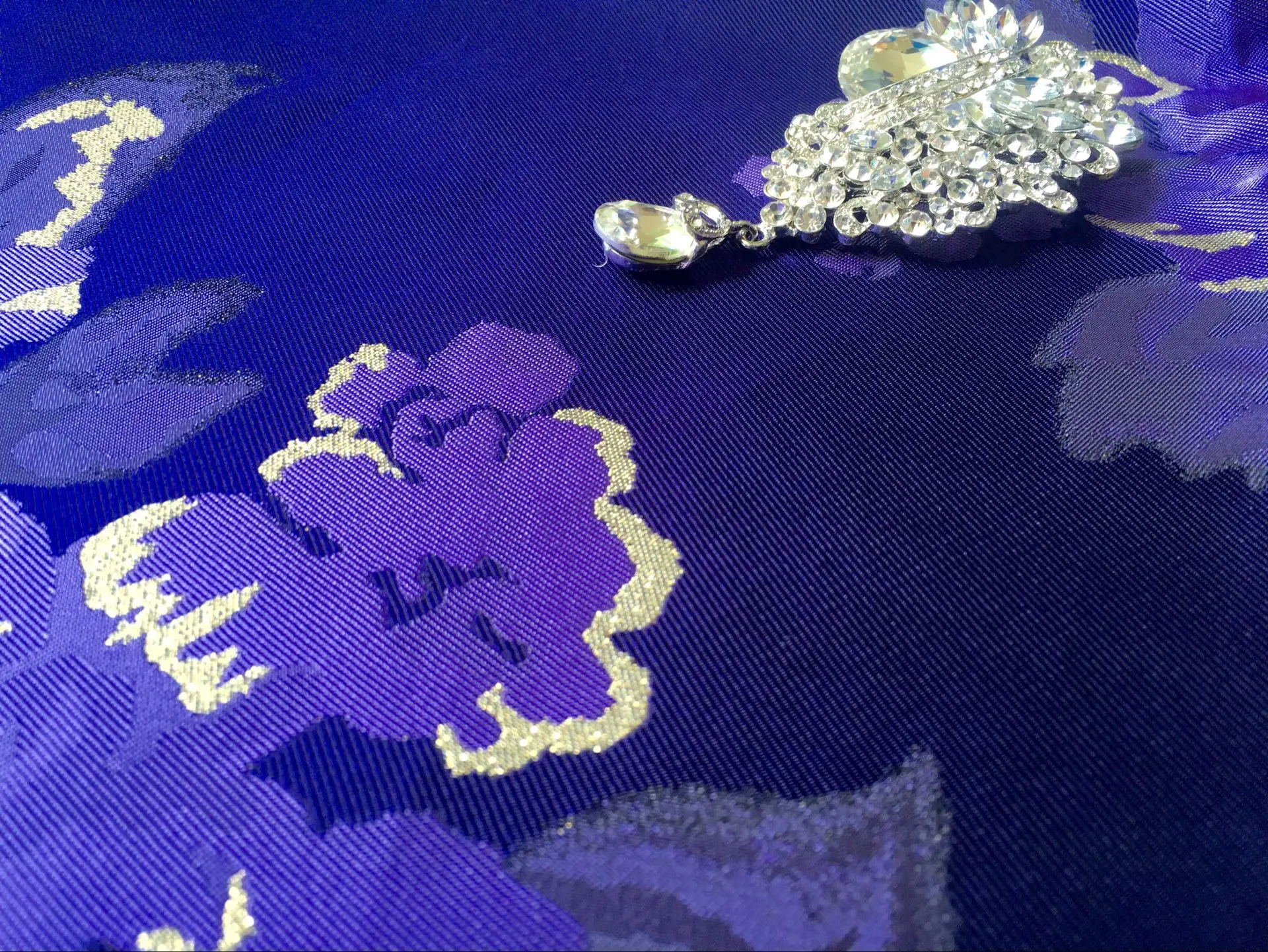 Женское длинное платье в китайском стиле облегающее праздничное вечернее макси