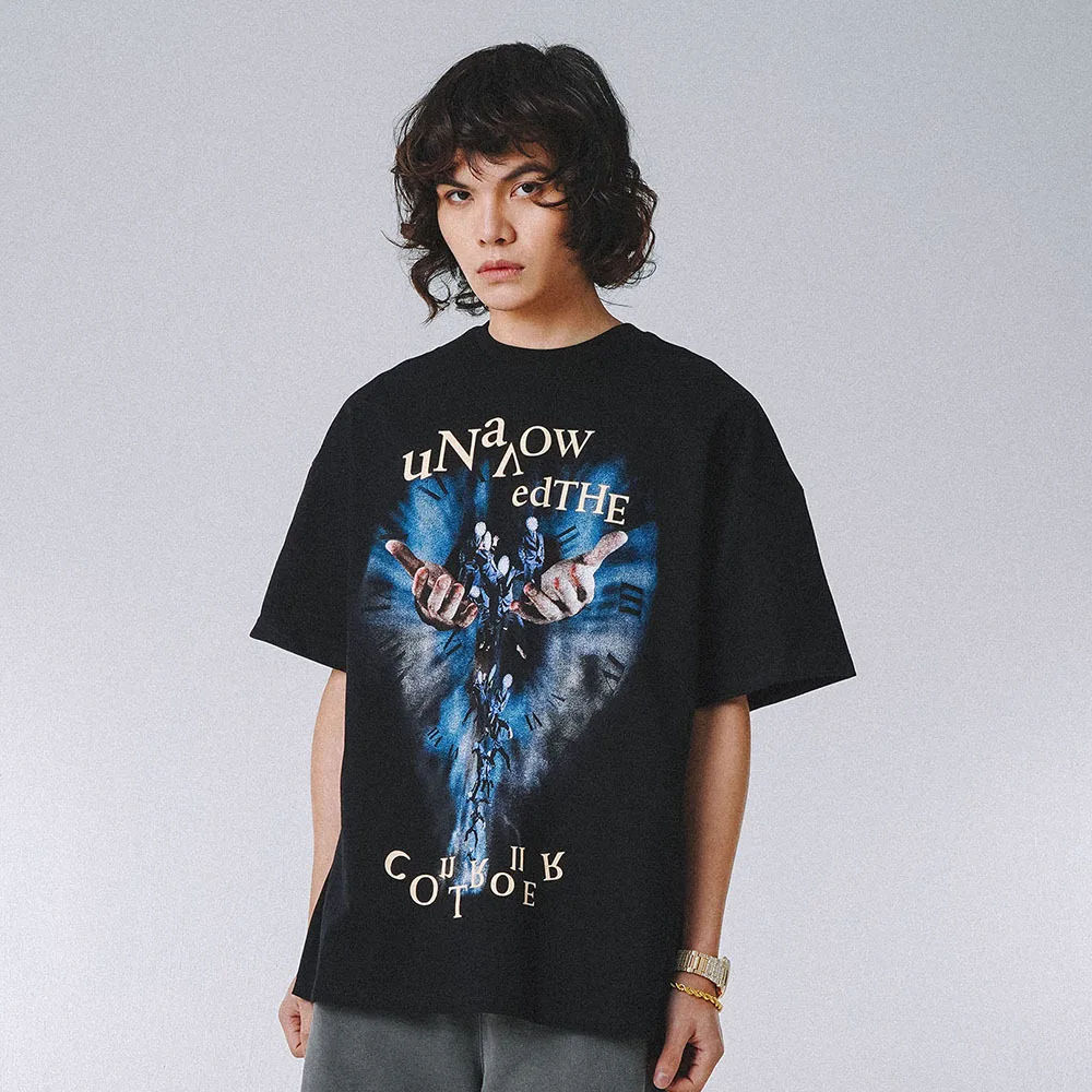 

Streetwear Man Fashion Abstract Character Print Short Sleeve T-shirt For Men Loose Fit Cotton Hip Hop Tshirt Oversized Tees