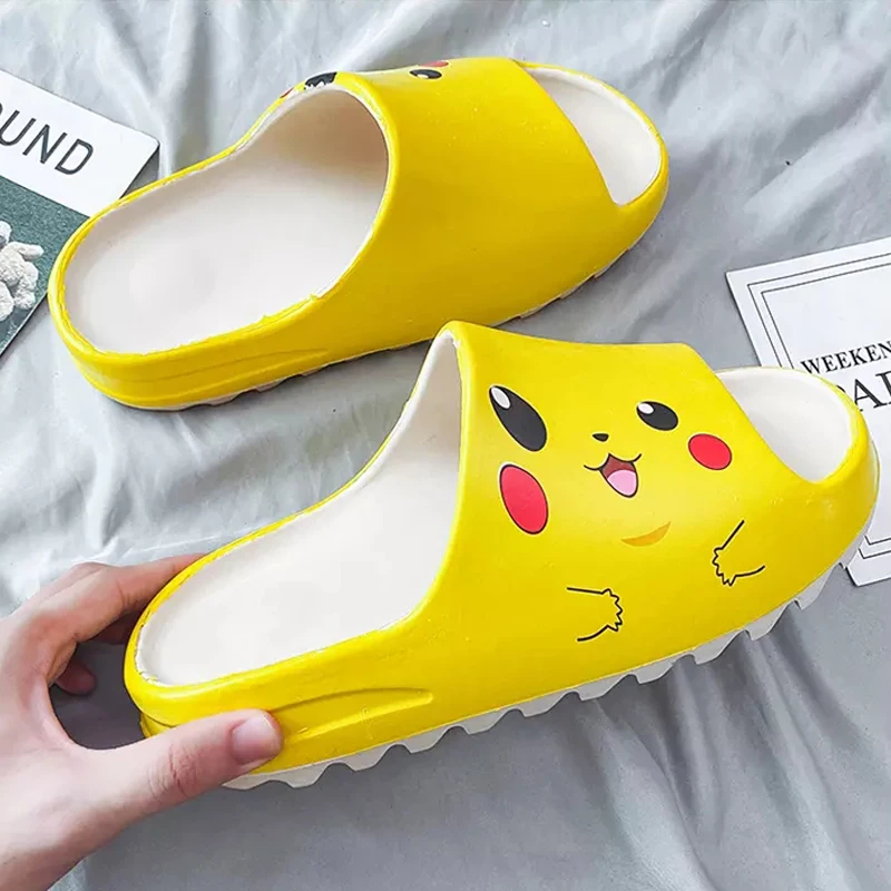 Coslony/тапочки Мужские уличные шлепанцы с Пикачу Удобные дышащие пляжные Вьетнамки