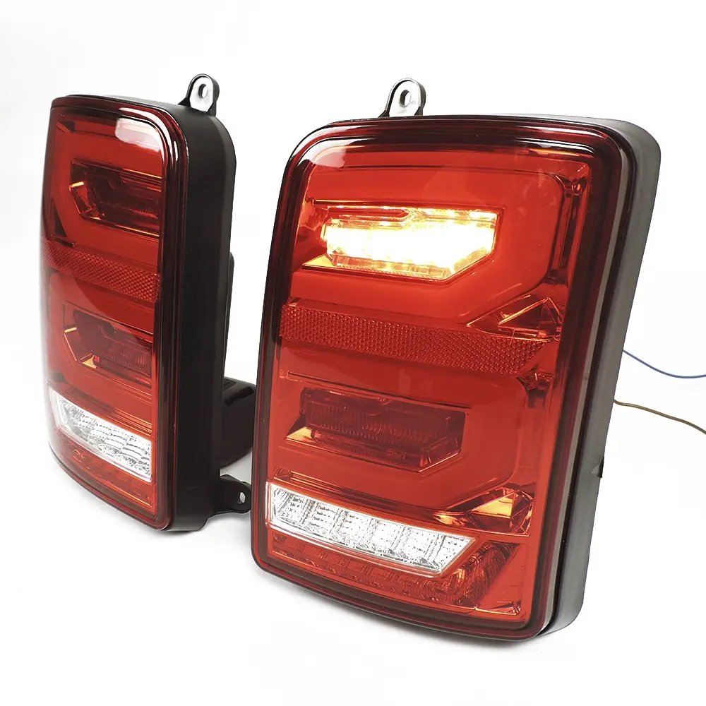 Фонари задние светодиодные (LED) в стиле Range Rover красные для Лада Нива 4x4 (2121 21213 21214 2131