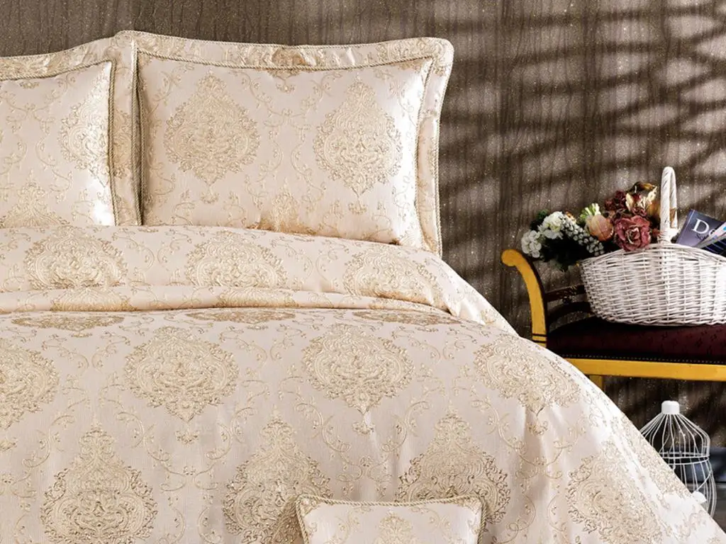 

Fortress Double Bed Cover Set Ecru