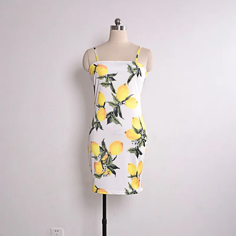 Женское летнее короткое платье AD225 облегающее пляжное на тонких бретельках без