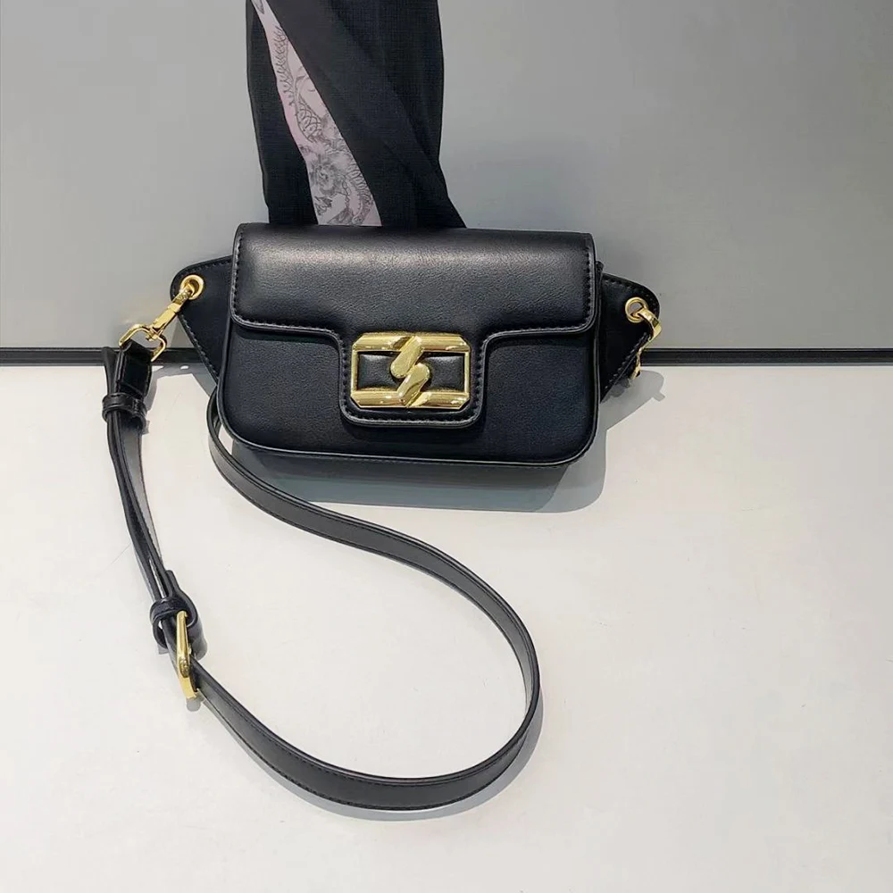 

Black Small Flap Bags for Women 2021 Summer New Trend Lady Handbags and Purses Stylish Metal Lock Beige Crossbody Shoulder Bags