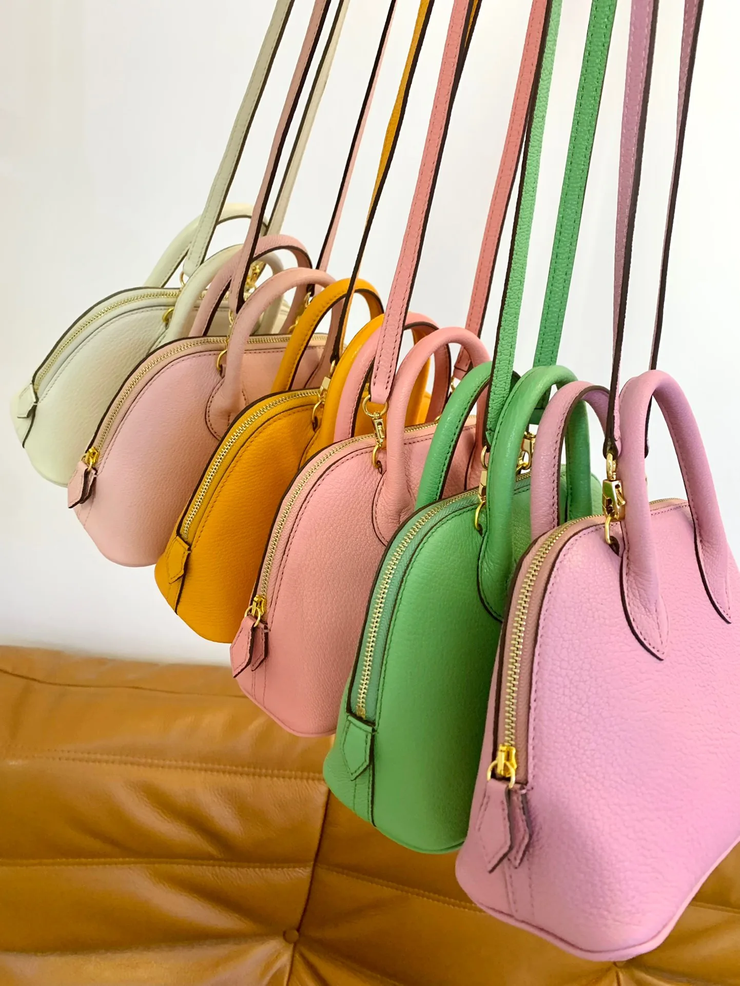 

Classic Women Handbag One Shoulder Bag Crossbody Bag Genuine Leather Sheepskin The New Style Fashion High Quality 6color 18cm
