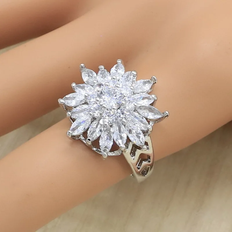 В форме цветка Белый Циркон Серебряный набор украшений для женщин с браслетом