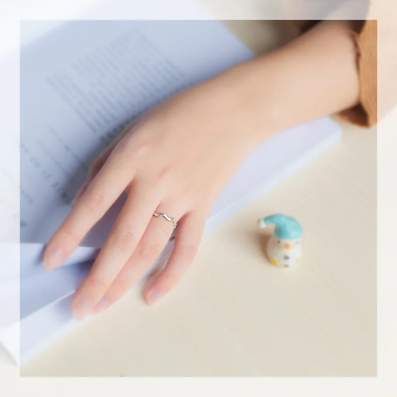 Женское коктейльное кольцо Trusta из серебра 100% пробы с волнами размером 5/6/7