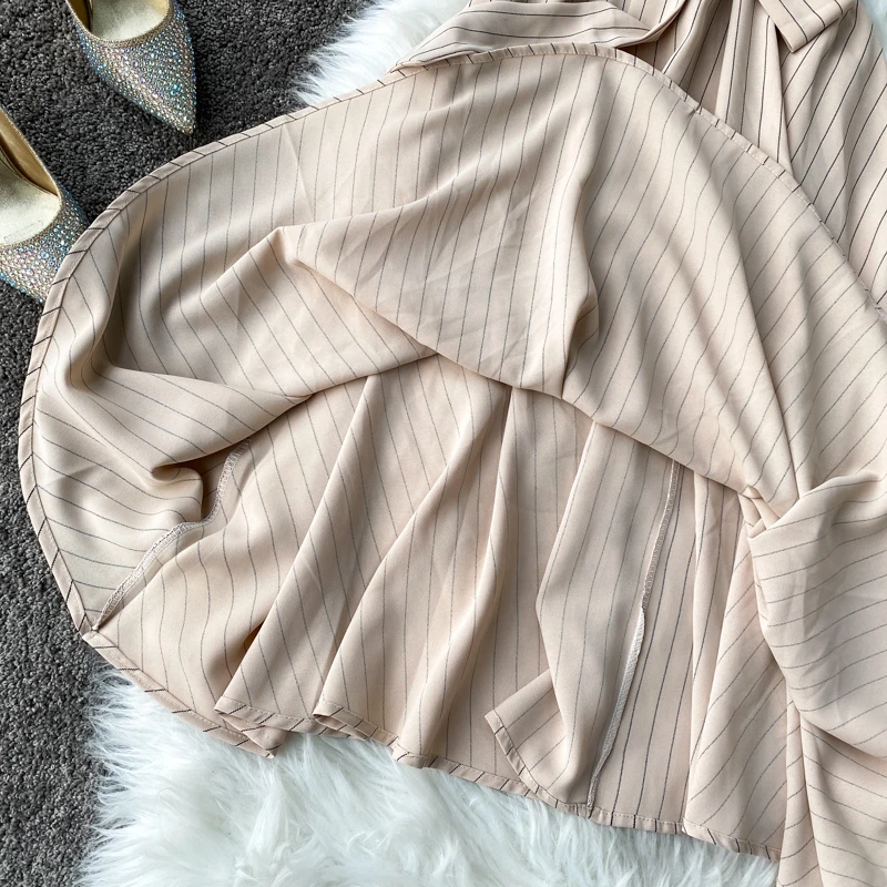 Женское облегающее платье-миди в полоску вечерние тонких бретельках | Женская