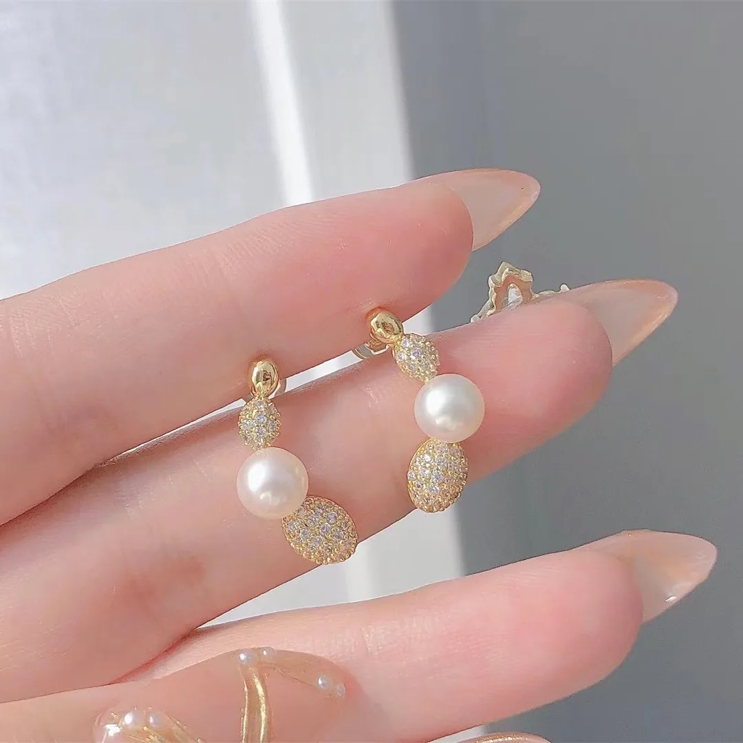 

Wholesale 14 K Gold Filled 5-6MM Delicate Earrings of High Quality Natural Freshwater pearls For Women gift