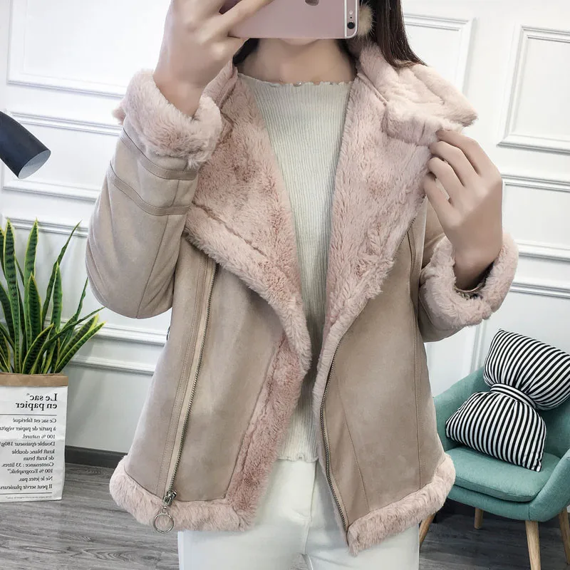 Новинка куртки из овечьей кожи женская зимняя одежда 2019 г. короткая байкерская