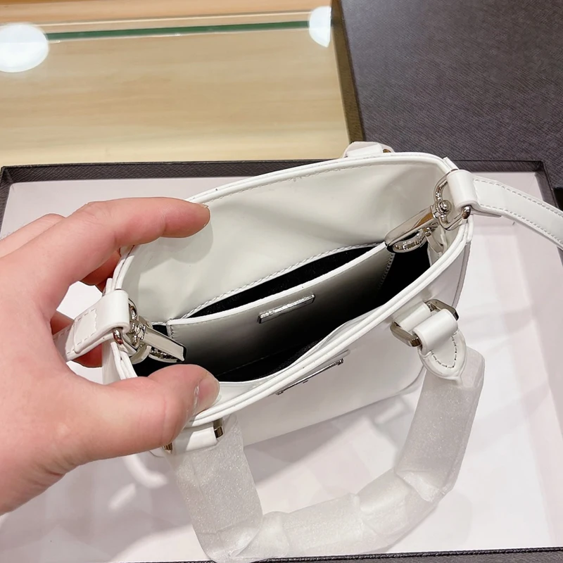 

Luxury Design Straw Tote Bag for Women Handwoven Big Shopping Bag Letter Embroidered Shoulder Bag Fashion Summer Handbag Brand