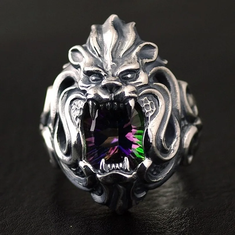 Серебряное кольцо с фианитами инкрустированное яркими львами|silver ring|the ringsilver lion