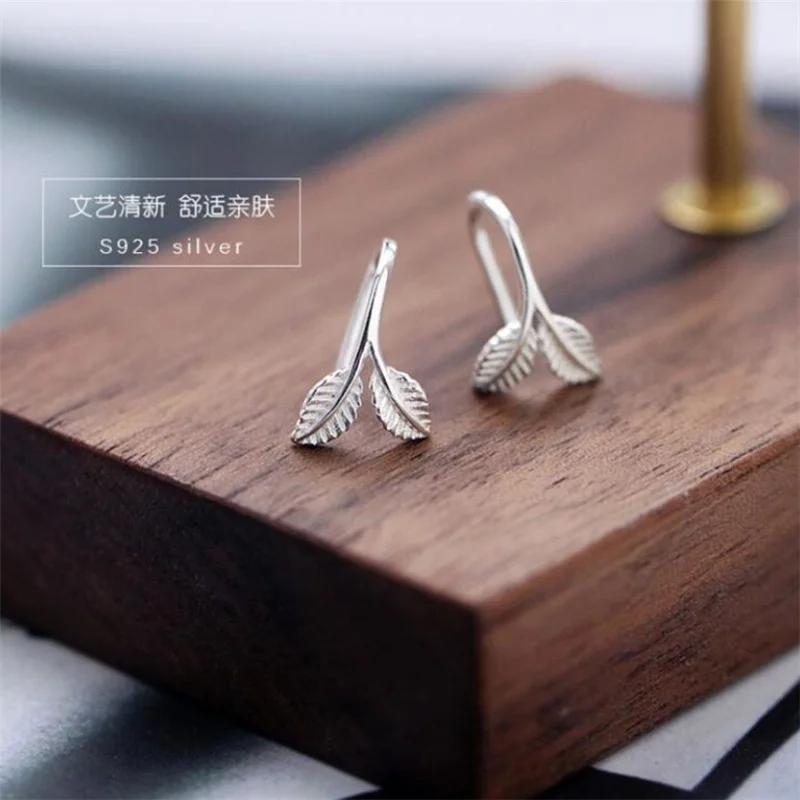

Season Gate Silver Color Simple Fresh Leaves and Buds Fashion Earrings for Women Girls Jewelry Gift SE021