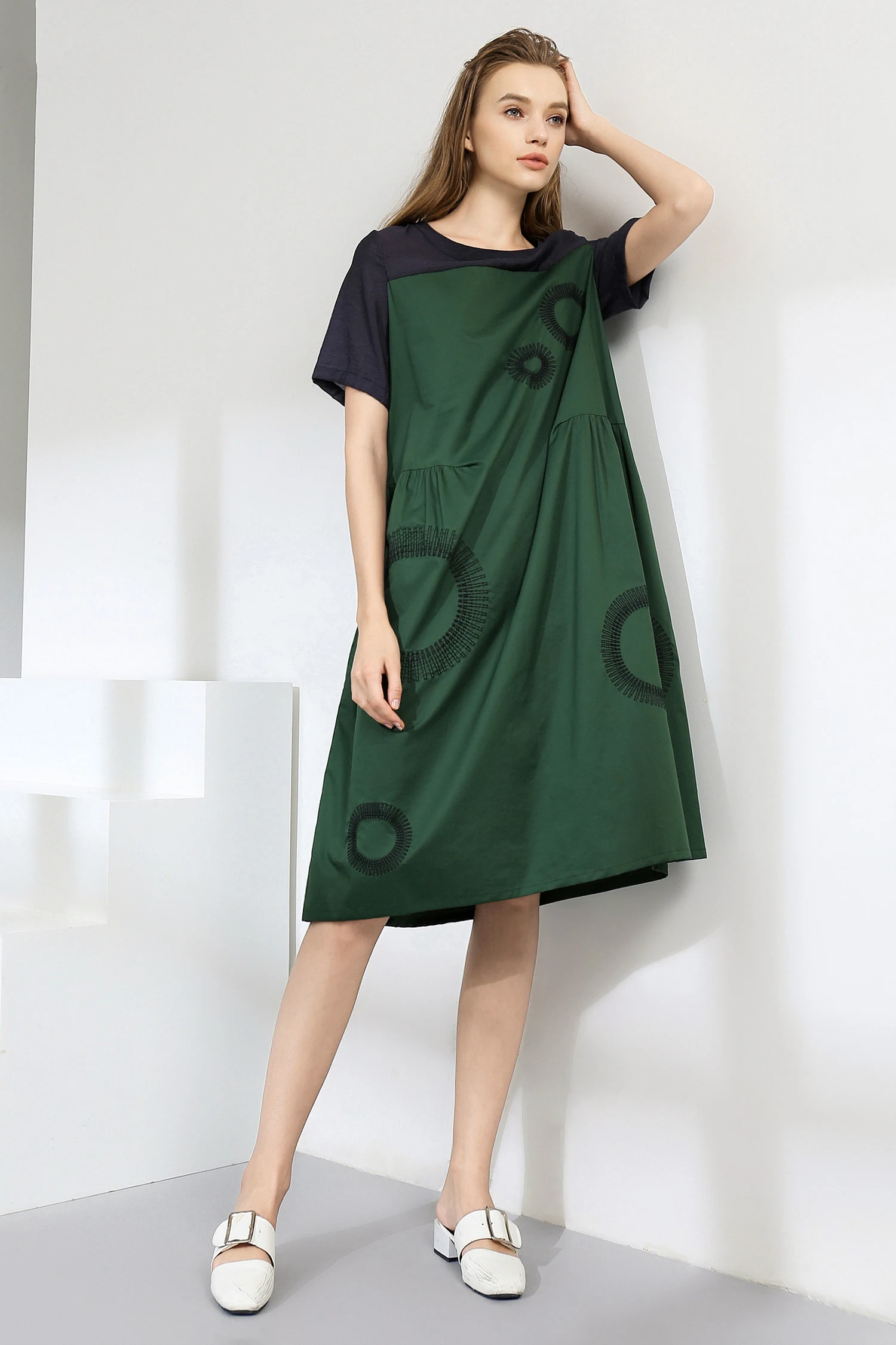 

LA.TENDRE 2020 Summer New Women Retro Embroidered Dress Green Female Splicing Dress Loose Casual Color Matching Party Vestidos