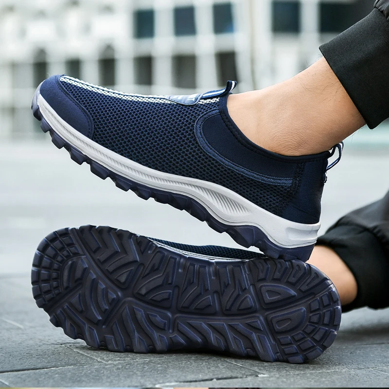 

Summer Gym Shoes Outdoor for Men Breathable Walking Jogging Sneakers Man Black Fretwork Sport Running Shoes Mens Size 39-44