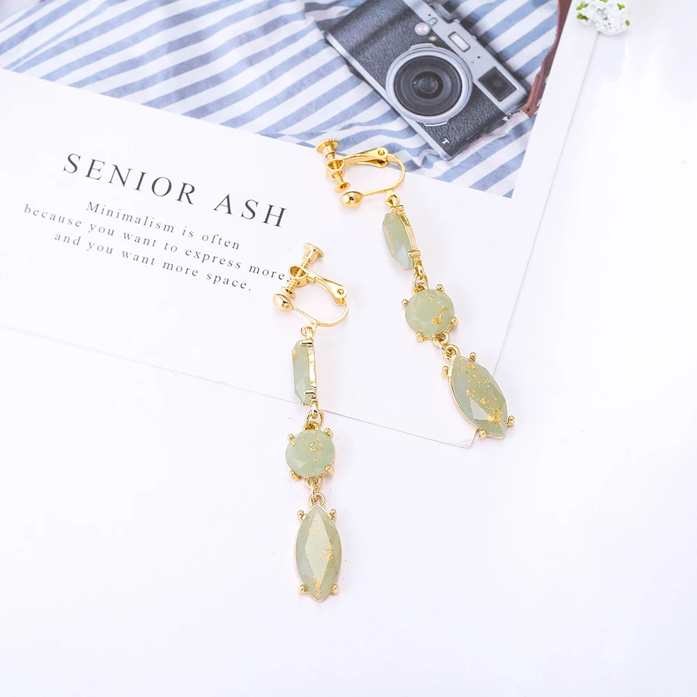 Небольшой свежий светильник зеленый Простой Длинные серьги без уха пирсинг