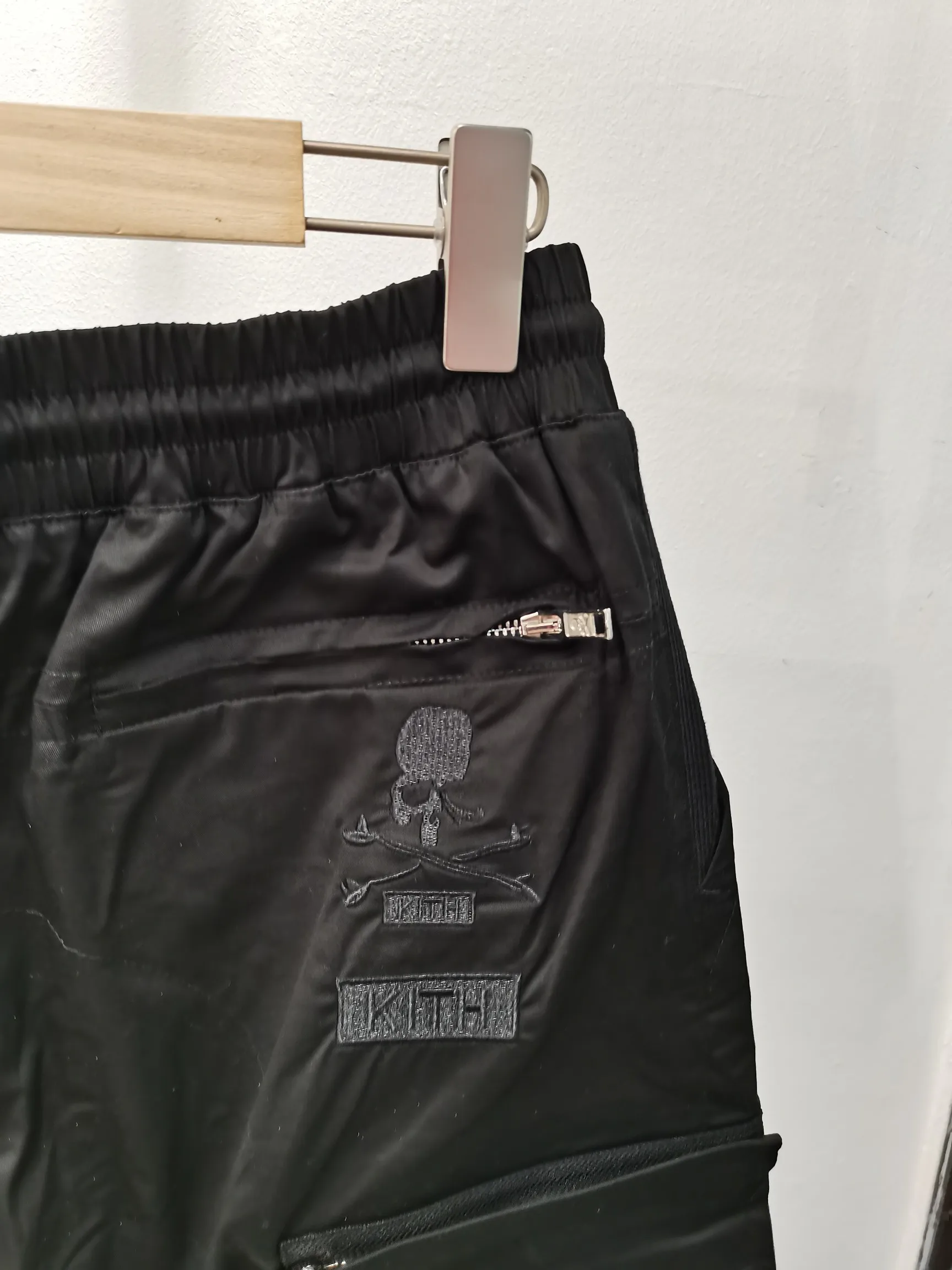 

2020 New Design Mastermind X Kith Casual Shorts Men Women Hiphop MMJ Cotton Kith Logo Embroidery Shorts Men