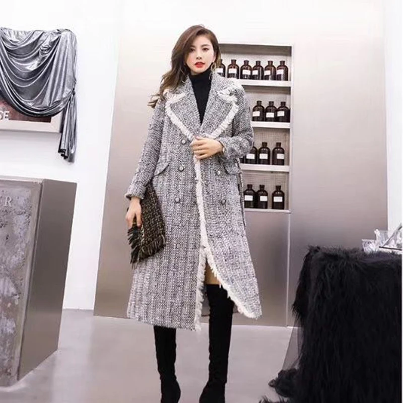 TWOTWINSTYLE лоскутное твидовое женское пальто с кисточками, воротник с лацканами, длинный рукав, высокая талия, на шнуровке, Женское пальто, осенняя мода, новинка