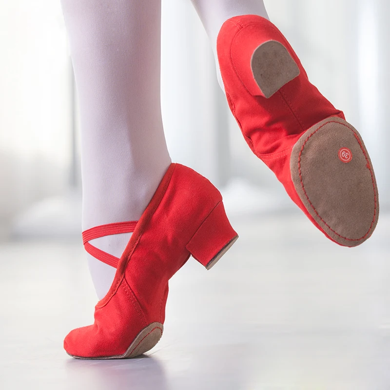 Женская кожаная обувь для танцев балетная на среднем каблуке девушек джазовых