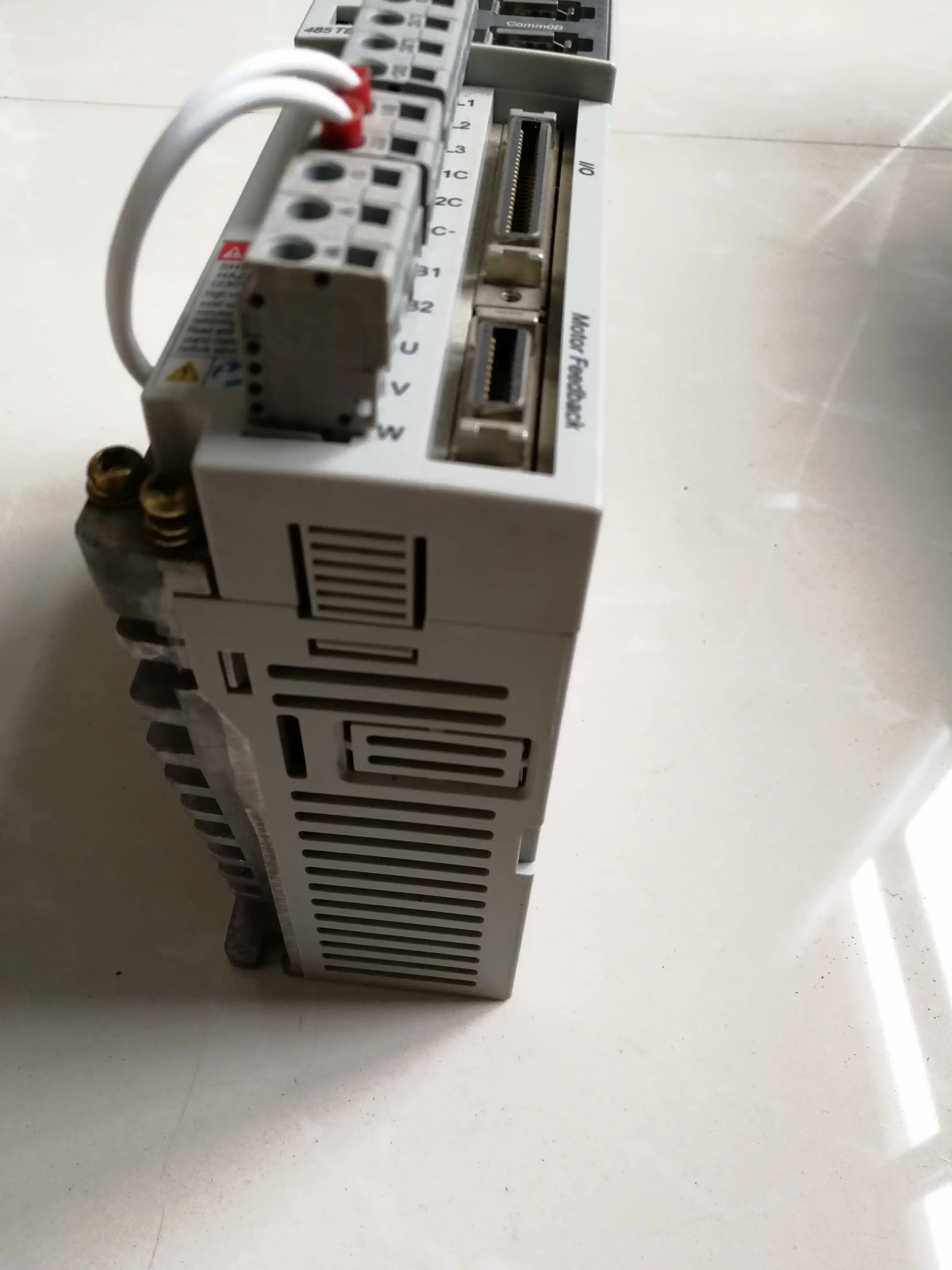 Сервопривод CSD5 04BX1 400W b б/у 90% новый гарантия 3 месяца быстрая доставка|Драйвер