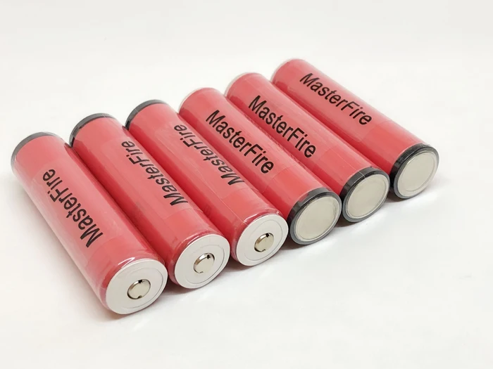 

Wholesale MasterFire Original Protected Sanyo NCR18650GA 3500mah 18650 3.7V 10A Continuous Discharge Rechargeable Li-ion Battery