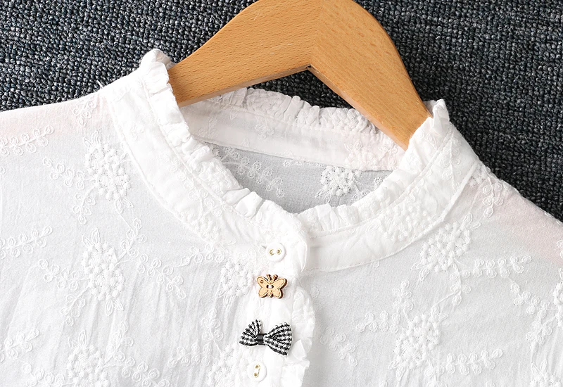 

New Spring Women Blouse Japan Style Mori Girl Lace Stand Collar Embroidered Tops Long Sleeve Loose Shirt Women