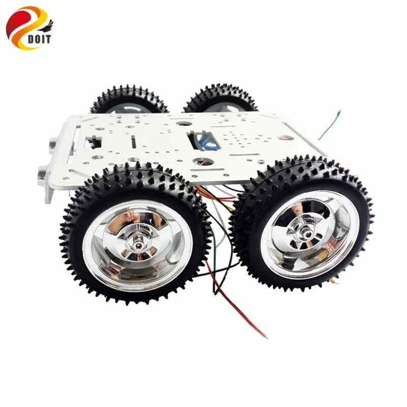 Металлическое автомобильное шасси C300 4WD серебристого цвета с корпусом из