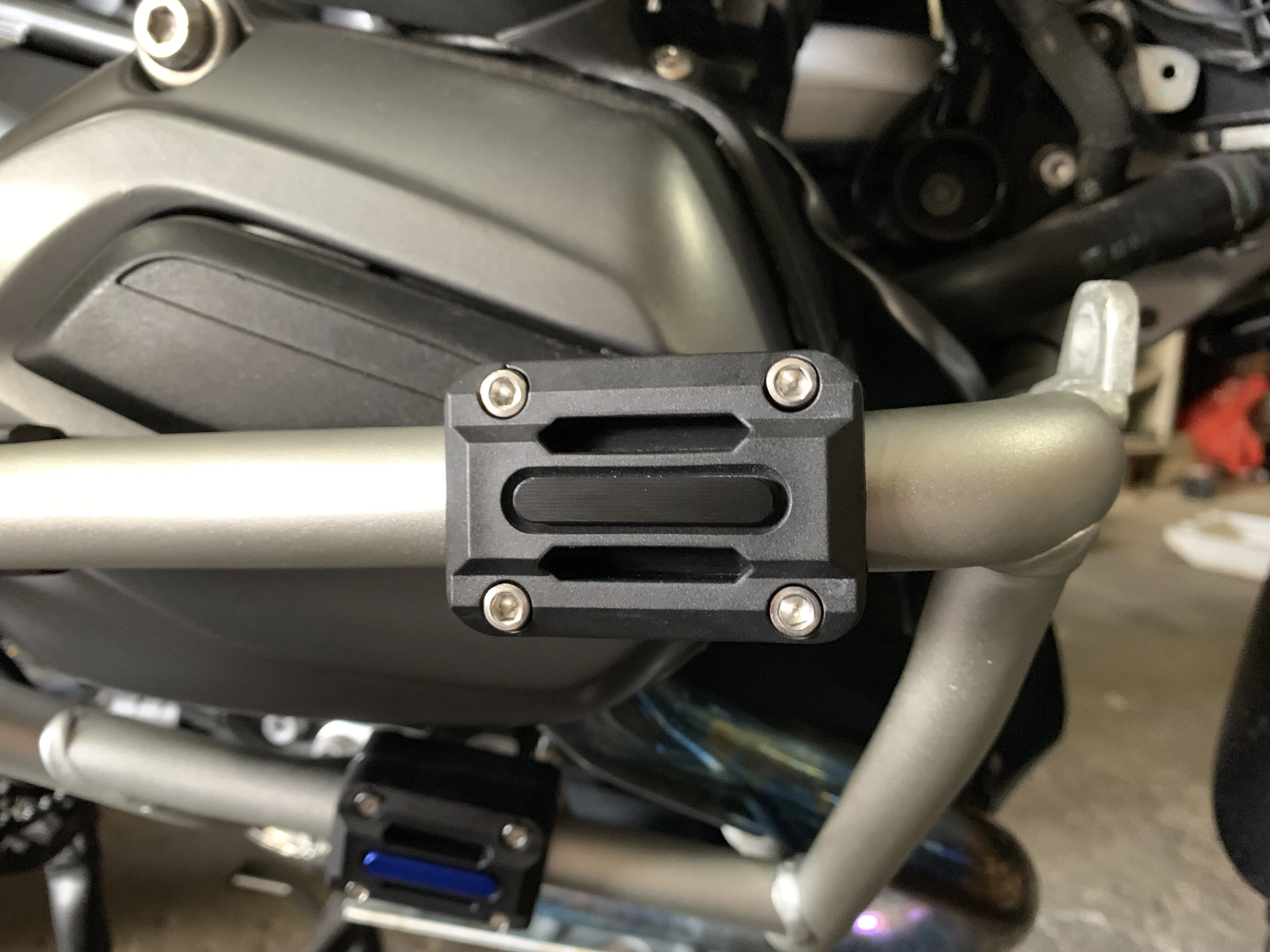 Для YAMAHA XSR700 MT07 FZ 07 09 MT09 YZF R1 R3 R25 R125 R6 MT 03 01 NMAX 125 мотоцикл аварийный Бар Бампер защита