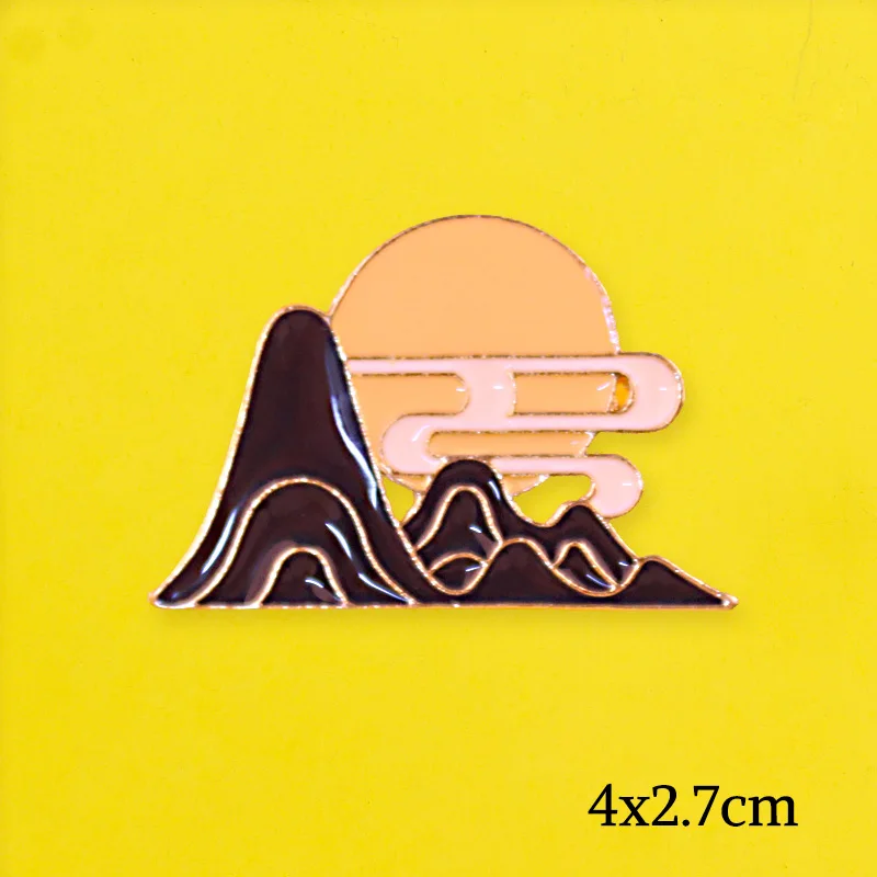 Go Travel! Outdoor Surf Mountains Forest White Clouds Round Badges On Backpack Fashion Pin Cartoon DIY Metal for Clothes | Дом и сад