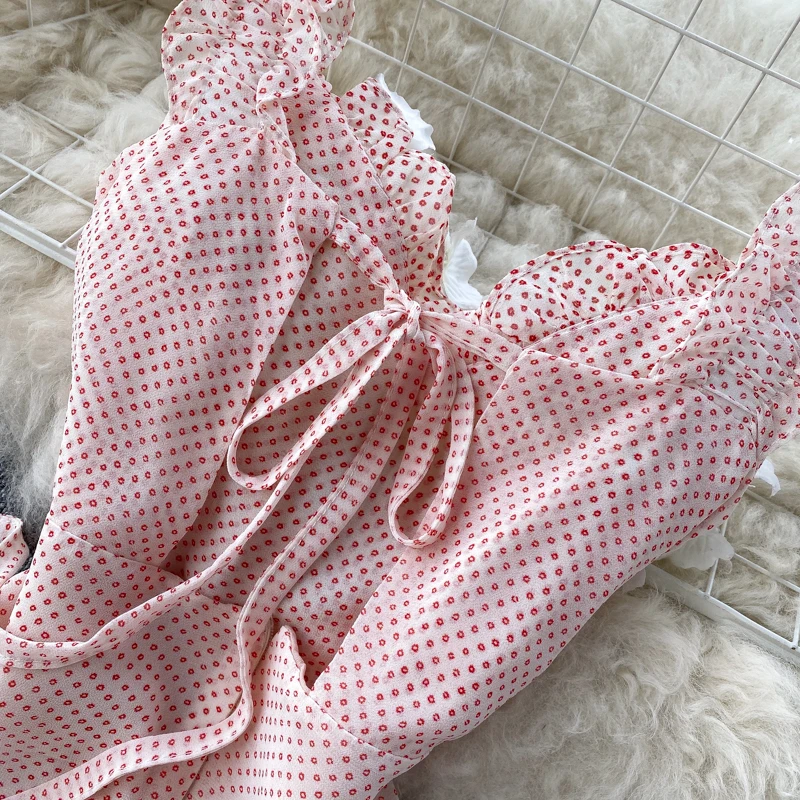 Женское шифоновое платье без рукавов летнее пикантное длинное в горошек с