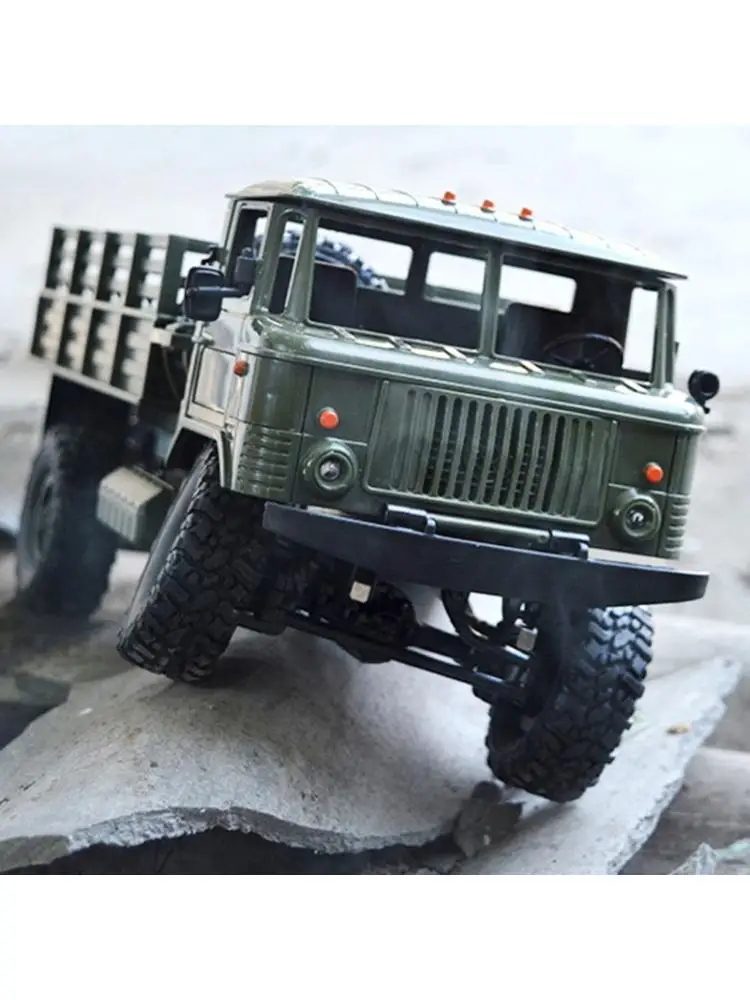 

2.4G controller 1:16 scale GAZ-66V Russian military 4WD RC tracked car Q6PD