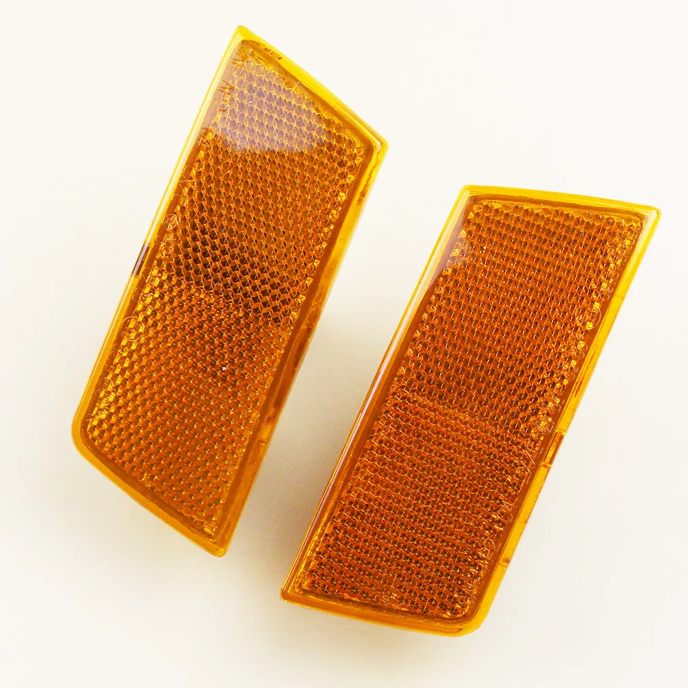 

LARBLL Car Styling Front Bumper Side Turn Signal Lamp Marker Light Left Right for Chrysler 300 300C 2005-2010