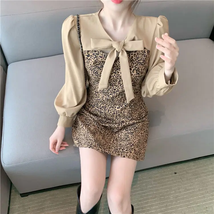 Женское платье летняя осенне зимняя одежда новая короткая юбка винтажное с