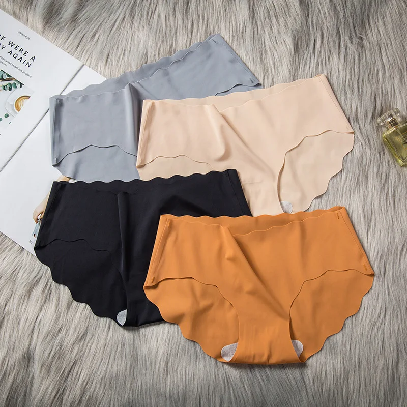 

Women Underwater Ice Silk Seamless Thin Wave Girl Panties Fashion Solid Color Comfortable Breathable Low-Waist Sexy Briefs