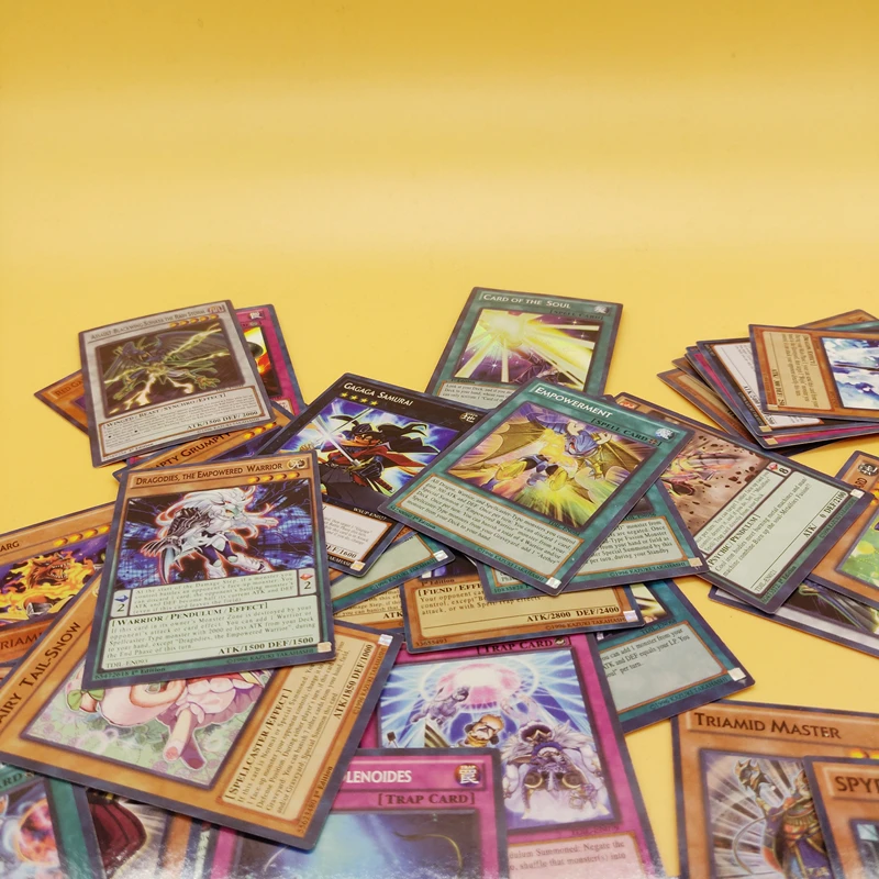 Новая английская версия 71 шт для косплея «Дуэль монстров YU-GI-OH! Игра коллекция карт торговые карты игра с красивое железо коробка