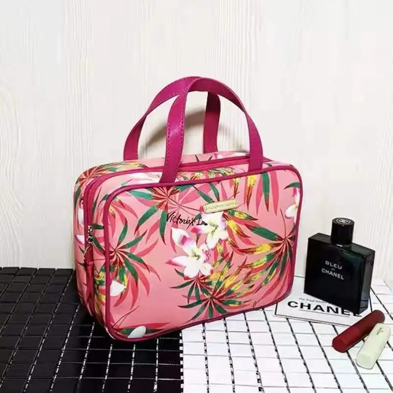 

Women Brand Travel Makeup Bag Portable Washing Bag Waterproof Makeup Product Storage Bag Handbag Large Capacity Cosmetic Bag