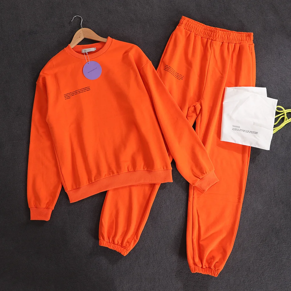 

2021 simple and fashionable loose sport suit without velvet