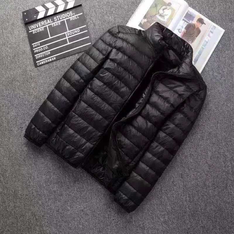 Зимняя куртка Marke Herbst Licht Unten Mans der Mode Mit capuze Kurze Ground Ultra dunne Leichte Jugend dunner Mantel unten