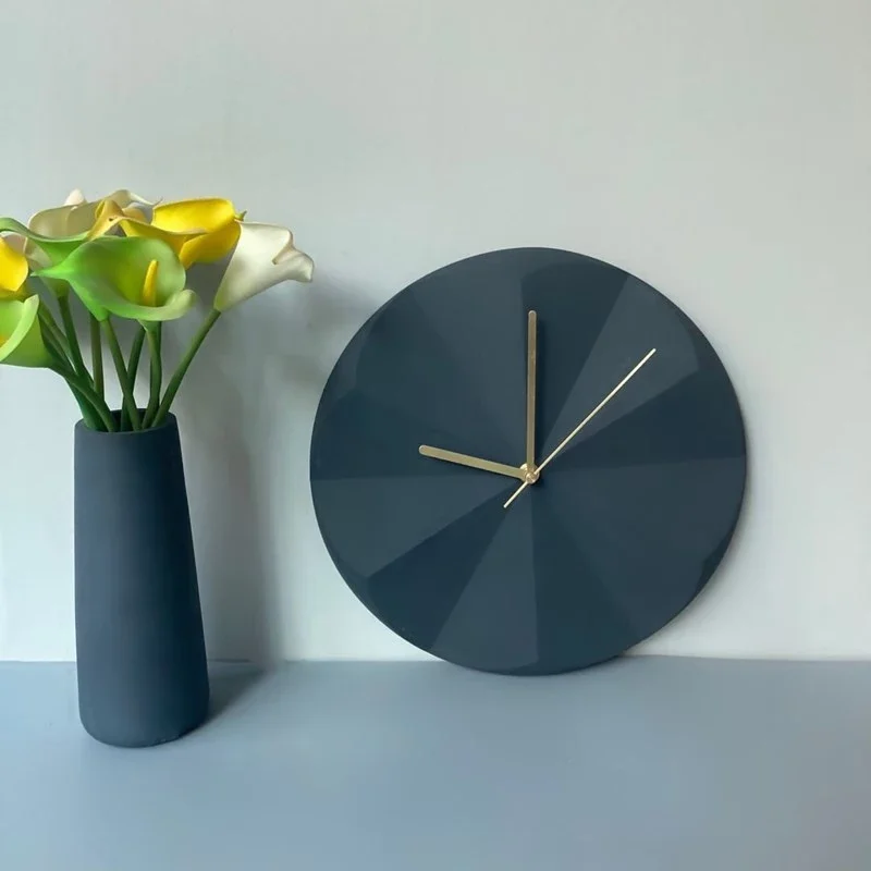 

Оригинальные роскошные черные настенные часы в скандинавском стиле, уникальные настенные часы, новинка, классическая столовая, современны...