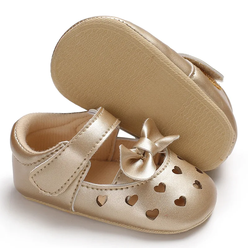 Кроссовки для новорожденных мягкая нескользящая подошва с бантом пинетки