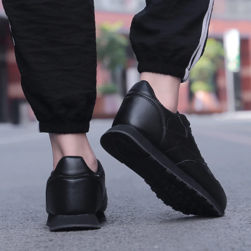 New Simple Brand Men Casual Shoes Lightweight Sneakers Male waterproof PU leather Fashion Zapatillas Footwear Big Szie 35-47