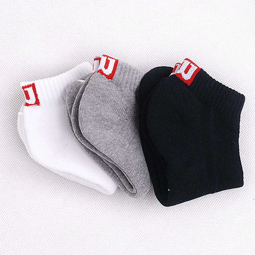 

Giraffita Casual Men socks Cotton boat socks towel bottom socks short tube concise Fashion Design socks