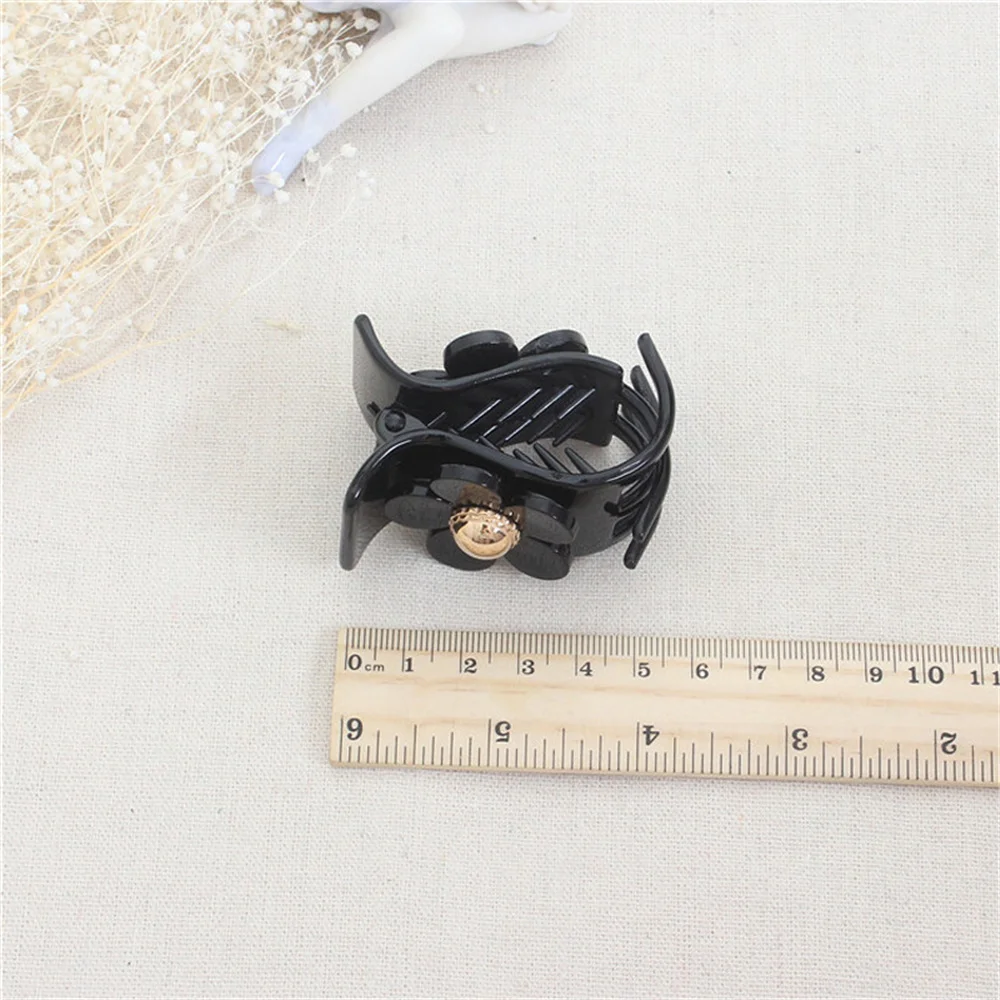 Маленькие заколки для волос в Корейском стиле изысканные с цветами и жемчужинами